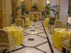Cafe in the Grande Bretagne