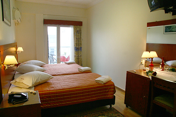 Hotel Attalos room