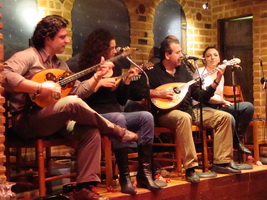 Yiannis Lembesis, Karabani Club, Kypseli
