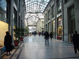 Stoa connecting Stadiou and Panapistimiou streets