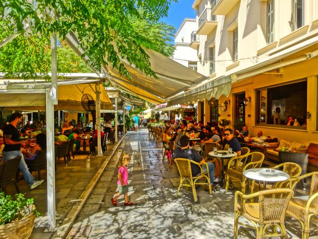 Cafe in the Plaka