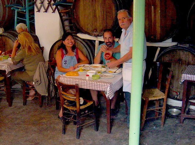 Athens, secret taverna Dioporto