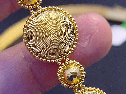 Shopping for Jewelry in Athens Greece