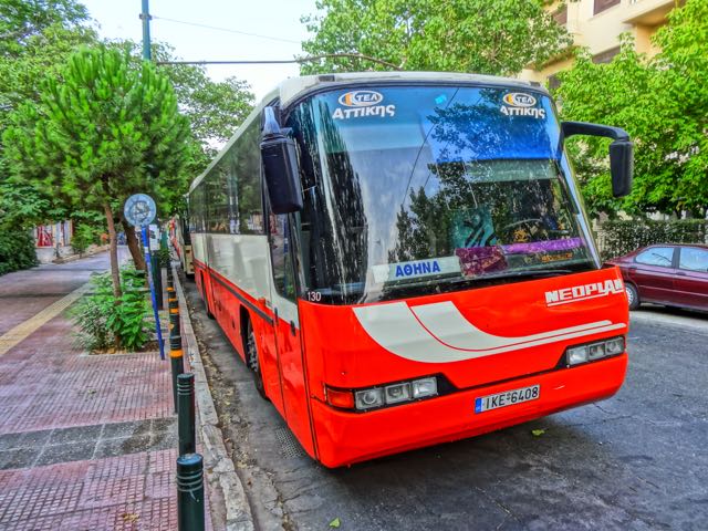 KTEL Attikis bus