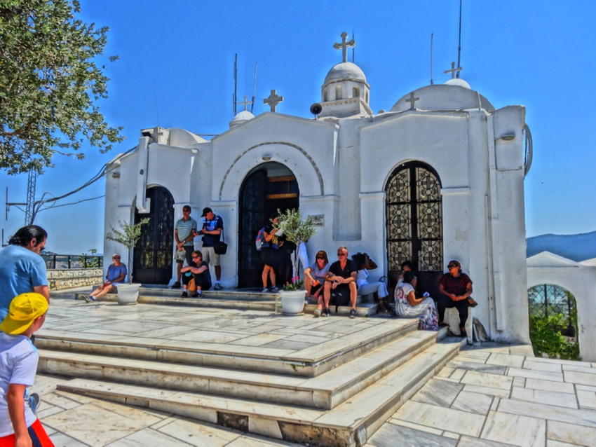 Saint George, Lykavettos