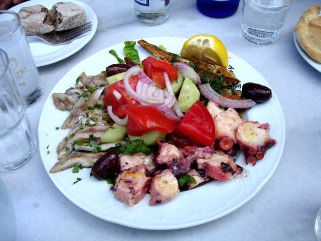 Ouzo Meze at To Kafeneion