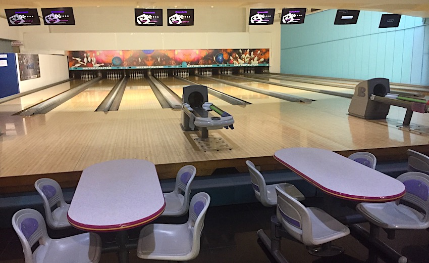 Metropolitan Bowling, Athens, Greece