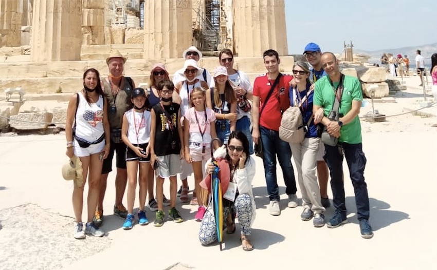 Acropolis Tour Guide