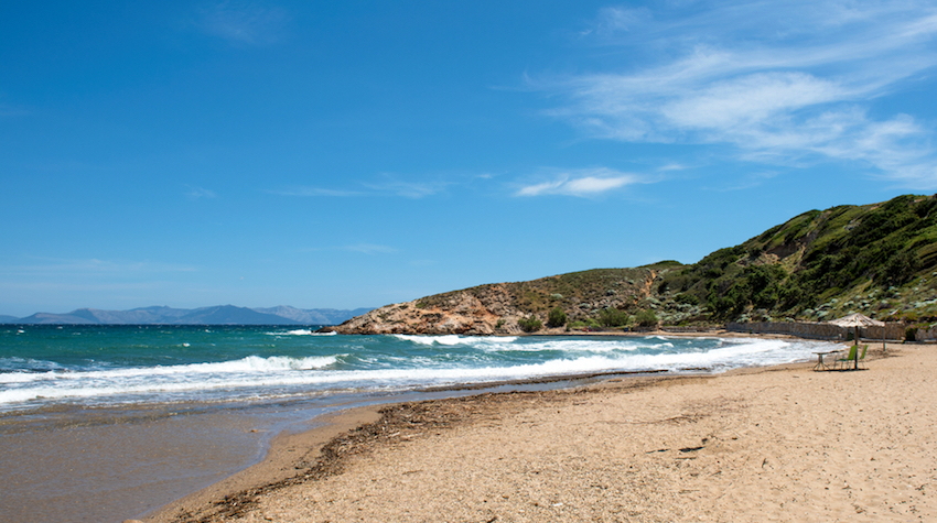 Marikes Beach, Rafina